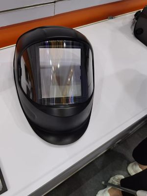 Gran pantalla de visualización Energía solar Casco de soldadura automático de oscurecimiento para soldador TIG MIG