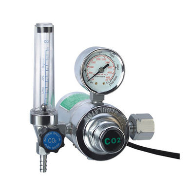 Presión máxima de entrada 4000 Psi Regulador de cilindros de oxígeno médico de alta precisión de flujo CGA540