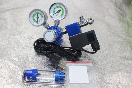 W21.8 G5/8 Reguladores de CO2 de acuarios con válvula de solenoide de salida 3500PSI Presión
