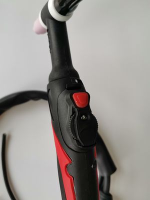 WP26-2 Arma de soldadura refrigerada por aire para baterías de máquinas de soldadura 35-70EU