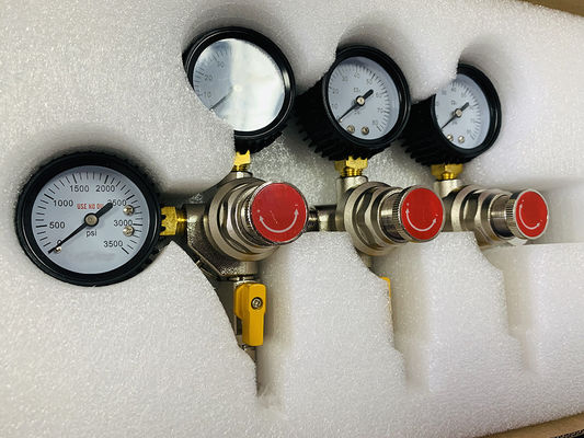 Reducción de presión de CO2 / cerveza por tornillo de salida personalizado para barriles y kegeratores de cerveza