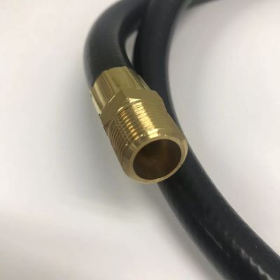 3/8 &quot;MNPT x 1/2&quot; huso de GLP de goma giratorio de llama femenina para tanques de propano de alta presión