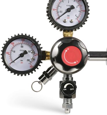110V/220V Regulador de barricas de cerveza de doble etapa de CO2 con válvula de presión de seguridad y rendimiento