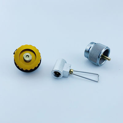 El adaptador de latón para el quemador de gas y el tanque de cilindro de butano