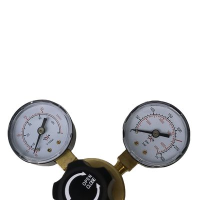 Regulador de presión de gas ajustable con material de cuerpo de barra de latón y diseño de doble cabeza