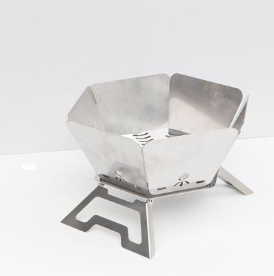Fuego de campaña de carbón de barbacoa portátil con diseño plegable superior 570mm*570mm*300cm